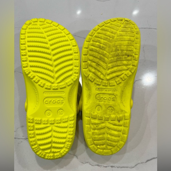 Like New!!! Crocs! Only one side was worn once!!! - Picture 4 of 4